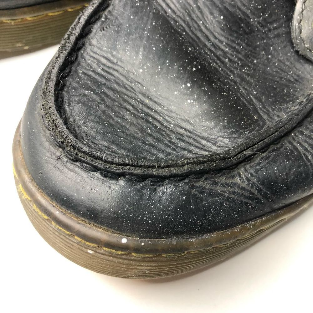 Dr. Marten’s Docs Wilmot Low AW004 shoes - Picture 9 of 14